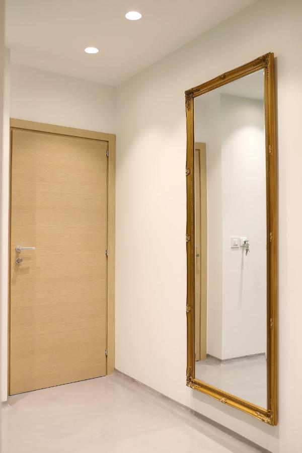 Whiterooms 12 ซาดาร์ ภายนอก รูปภาพ