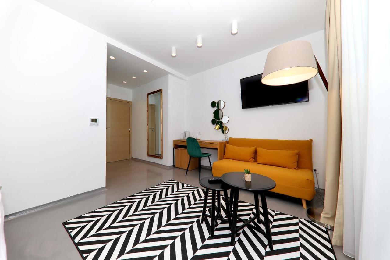 Whiterooms 12 ซาดาร์ ภายนอก รูปภาพ