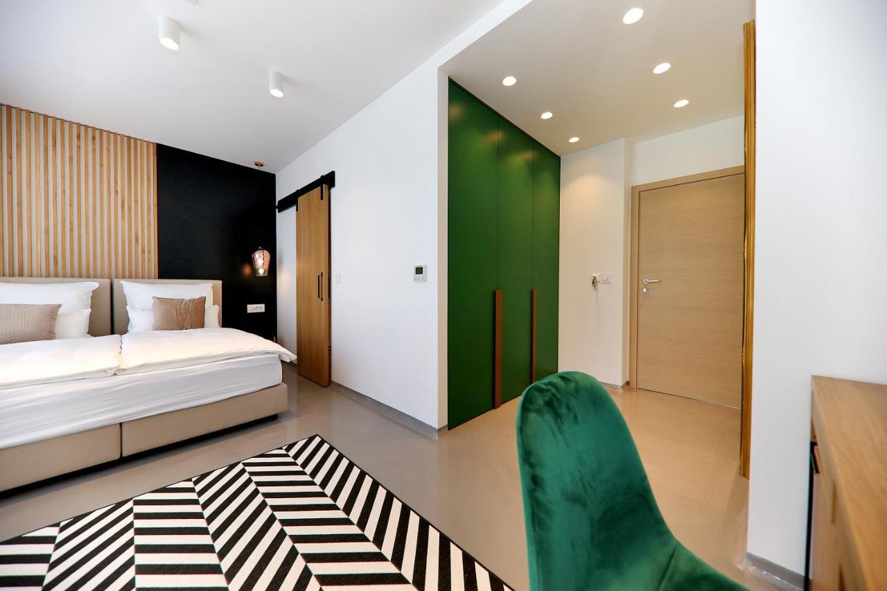 Whiterooms 12 ซาดาร์ ภายนอก รูปภาพ